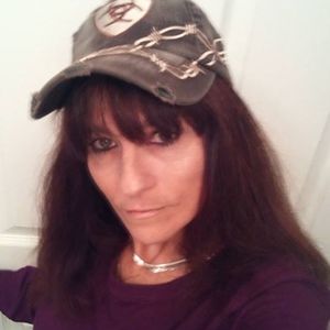 Meet your Posher, Wendy